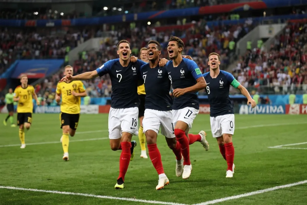 世界杯惊魂夜:法国队如何用“霸气”将德国战车拆解成3:1!